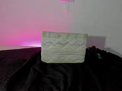 Chat XXX en directo de Amoneth_Xx