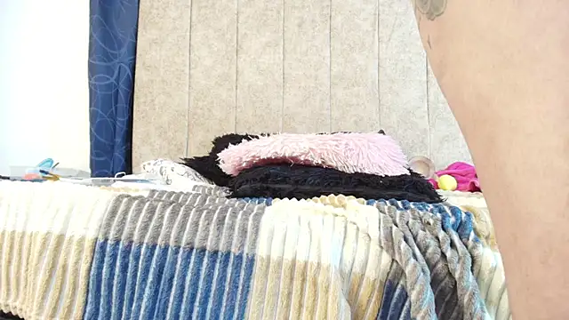 Melanie_Nasty_Whoore Show in webcam