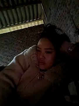 cute-girl-2k 即時 XXX 聊天