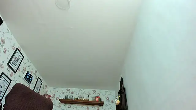 SensualSanya Webcam show