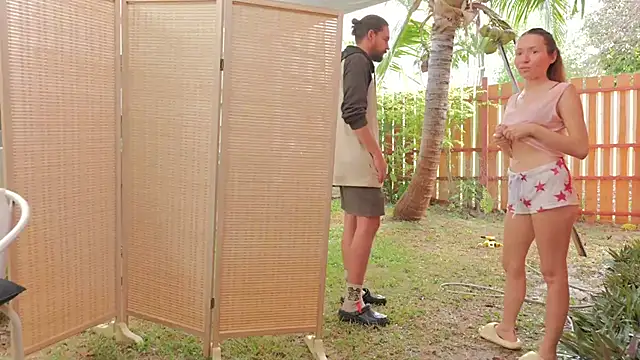 PocketElsa Adlı Modelin Canlı XXX Sohbeti