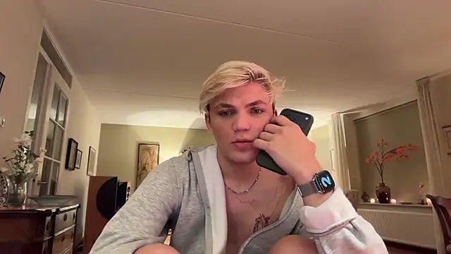 Živý XXX chat Justin_Horn