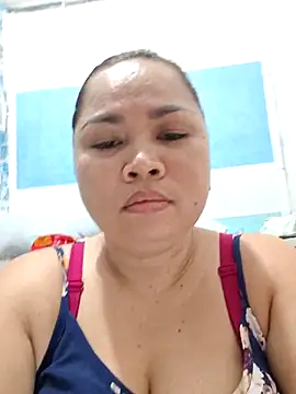 Sweetlorie_83 Pertunjukan Webcam