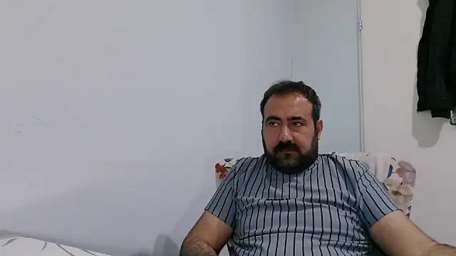 Онлайн чат XXX mio_jaks