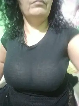 Amarantha25 Chat XXX in diretta