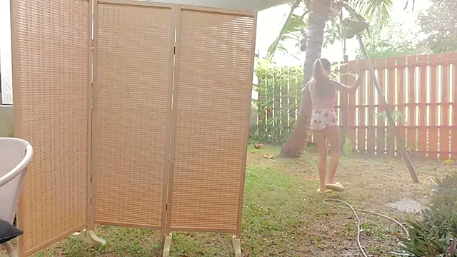 PocketElsa 现场XXX聊天