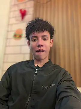 yoursexyjose Live XXX-chat