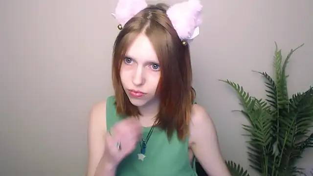 GuessMe___n Live XXX chat