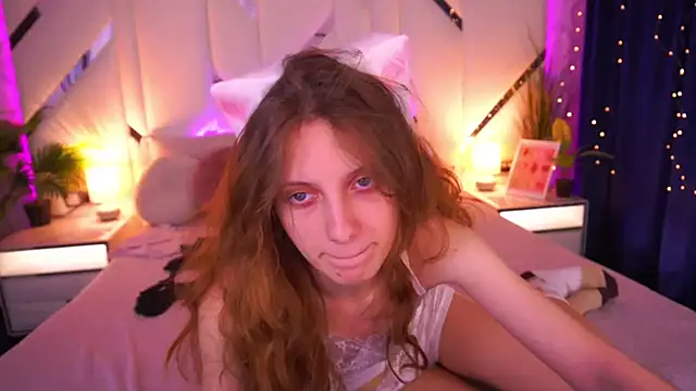 CuteeFoxy Live XXX-chat