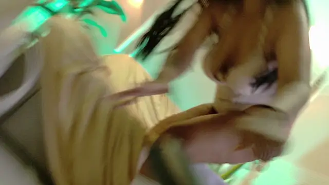 SuzyFox_ Live XXX-chat