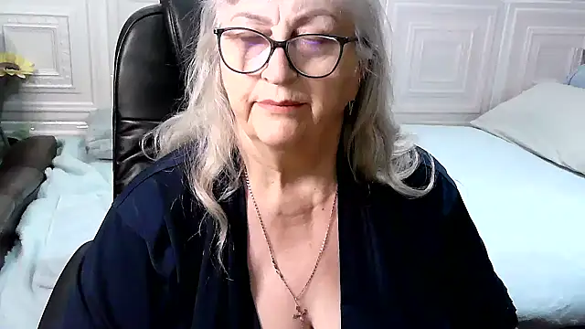 LolkaAlyss' Webcam Show