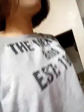 linda_bae00n Webbikameraesitys