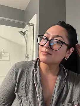 Goddessxxrosexx – Naživo XXX chat