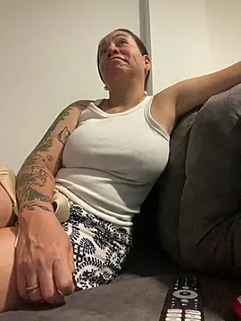 Czat XXX na żywo – HealingHoney