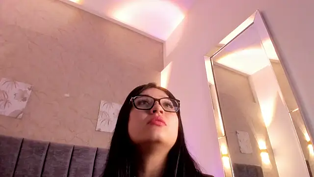 Živý XXX chat Lunaa_bellaa