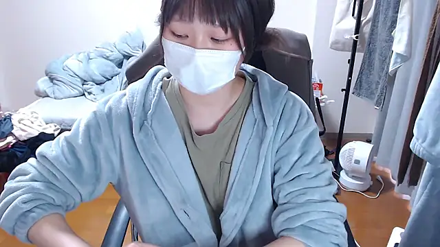 izumi__123: онлайн-секс-чат