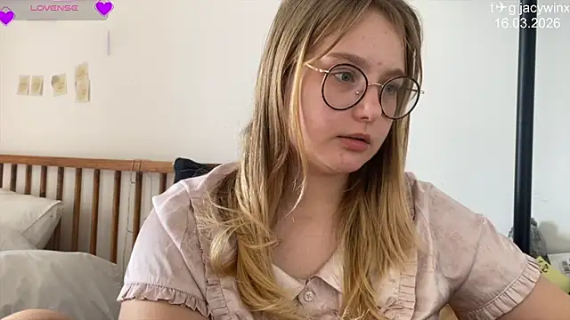 JacyWinslat 现场XXX聊天