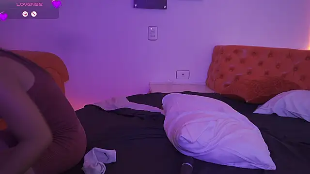 Petitte_Mussa Adlı Modelin Canlı XXX Sohbeti