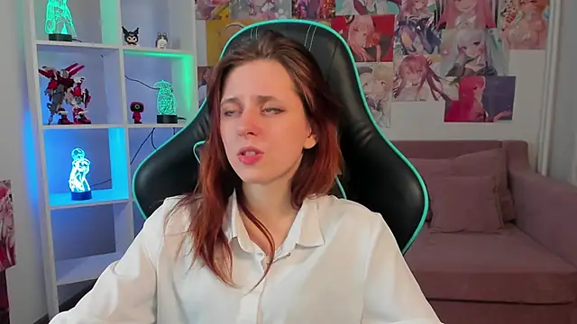 دردشة FreyaVey الجنسية المباشرة