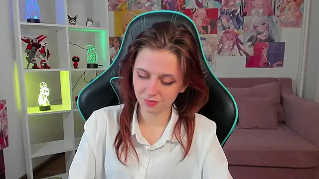 دردشة FreyaVey الجنسية المباشرة