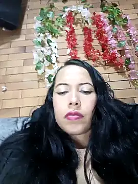 MiaForever1's Live XXX Chat