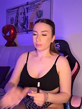 دردشة KemberlyEll الجنسية المباشرة