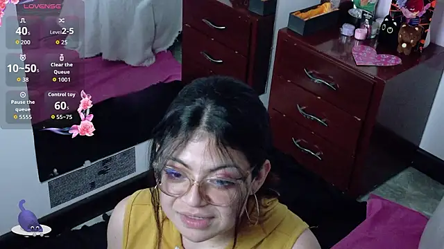 Catwhite_ Chat XXX live