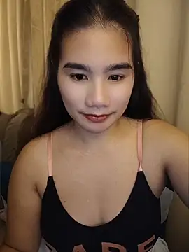 XXX chat uživo modela Kissy07
