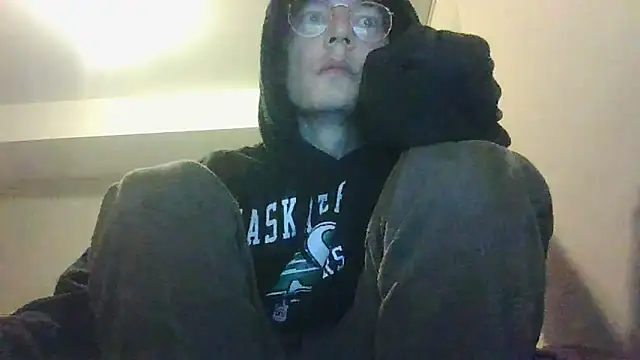 Show webcam de KinkyKittyBoy