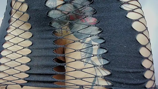 Mia_Reyesjs' Live XXX Chat