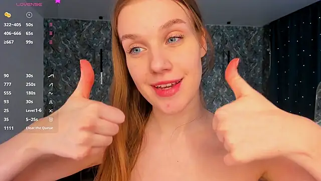 Chatroom XXX en direct de OdellaFrake