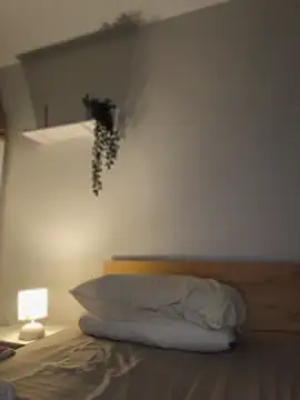 LorenRosse élő XXX-chatje