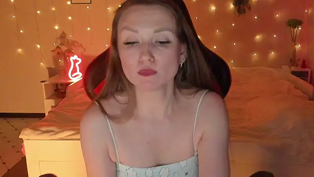 desperatehousewife__ élő XXX-chatje