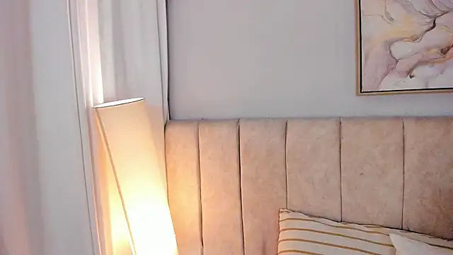 Atenea_cuteee: απευθείας συνομιλία ΧΧΧ