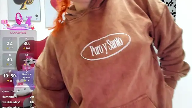 Salomeediaz_ élő XXX-chatje