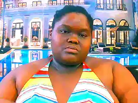 EbonyHotBuns élő XXX-chatje