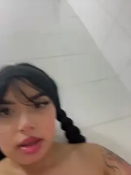 lucialauper_ Show Webcam