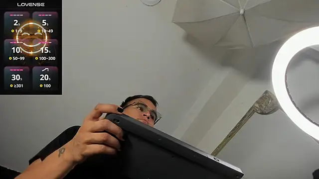 LiamDeep Chat XXX live