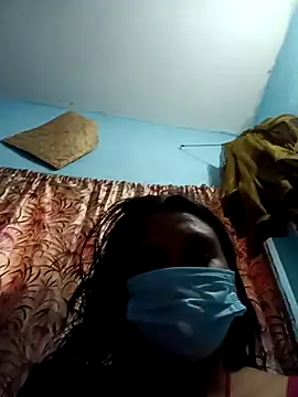 Mast-Haseena élő XXX-chatje