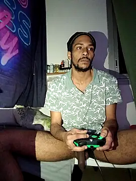 Mikaaa97: απευθείας συνομιλία ΧΧΧ