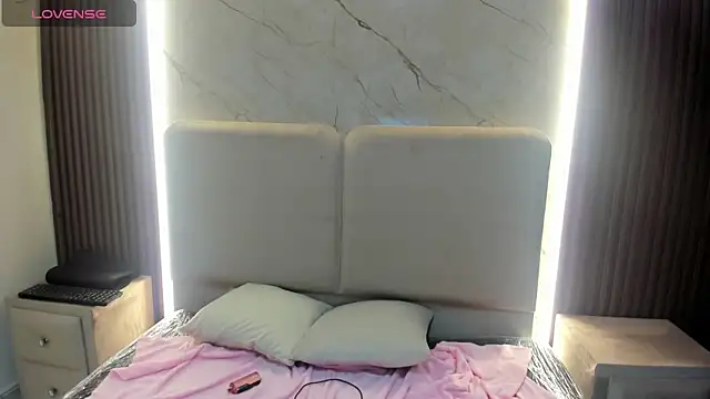 FreyaHL: απευθείας συνομιλία ΧΧΧ