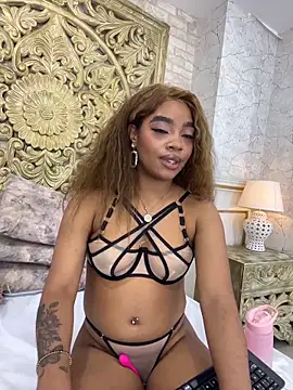 CharlothMavis élő XXX-chatje