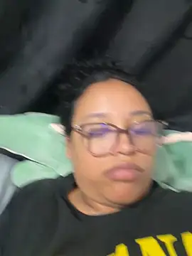 tokio_angel élő XXX-chatje