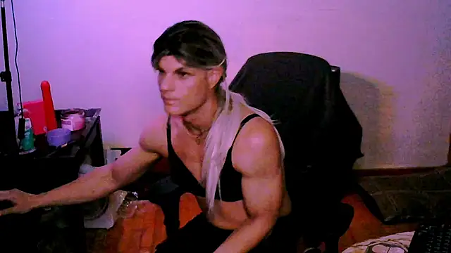 Chatroom XXX en direct de JockNThirsty