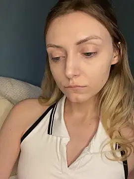 Leecey: онлайн-секс-чат