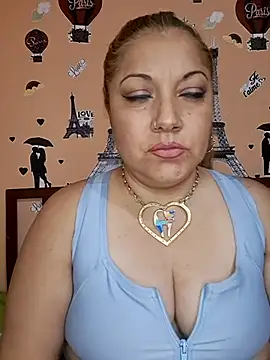 Онлайн чат XXX salma_1998