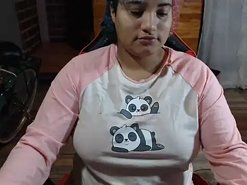 Živý XXX chat Hilarybunnyy