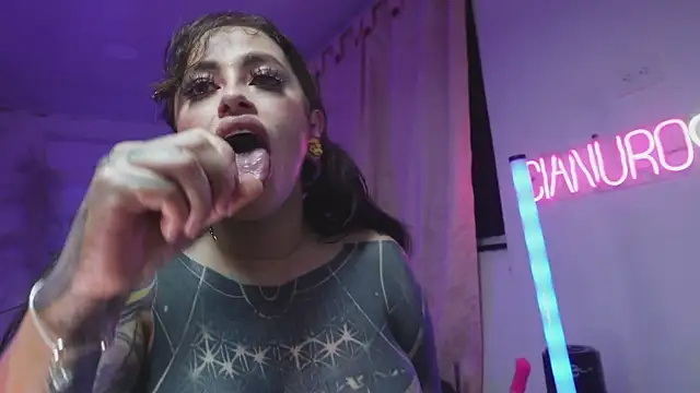 angelacianuro_ Chat XXX live