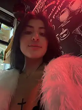 fiorella_paris' Webcam Show