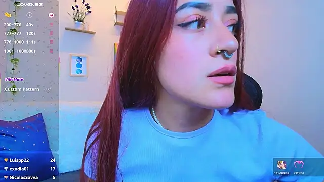 ViolethRosse's Live XXX Chat